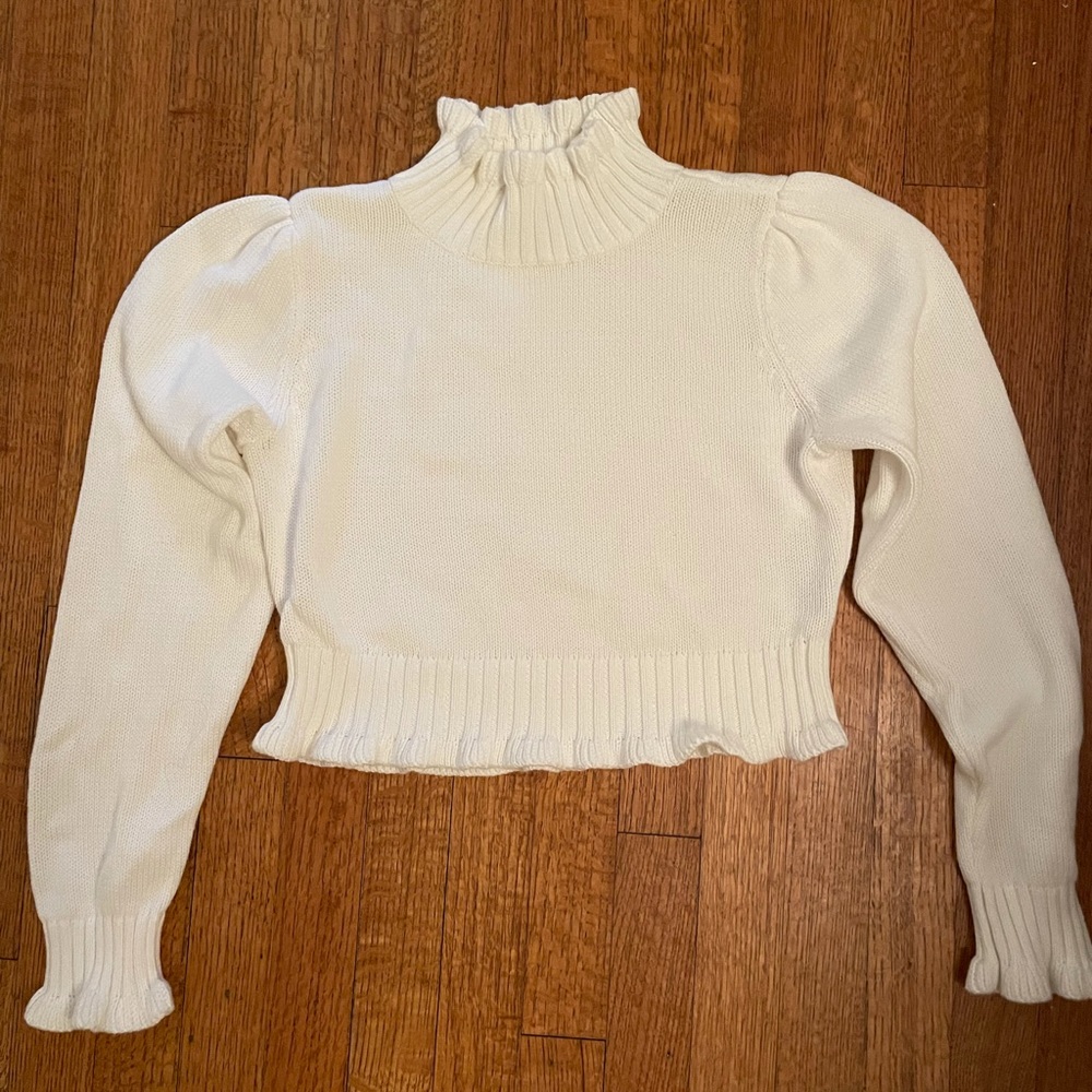 525 America cropped turtleneck sweater size medium